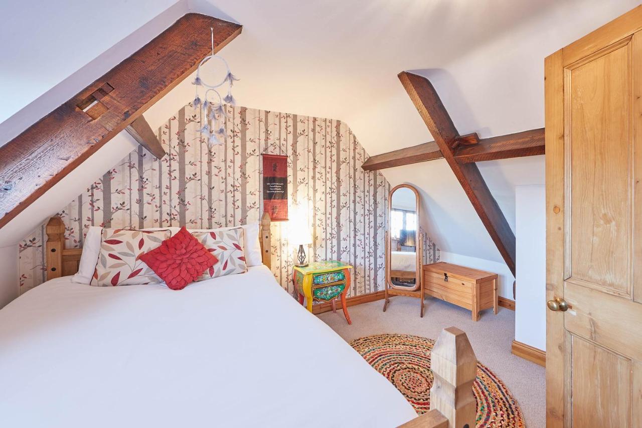 Host & Stay - Oldcorn Cottage Уитби Екстериор снимка